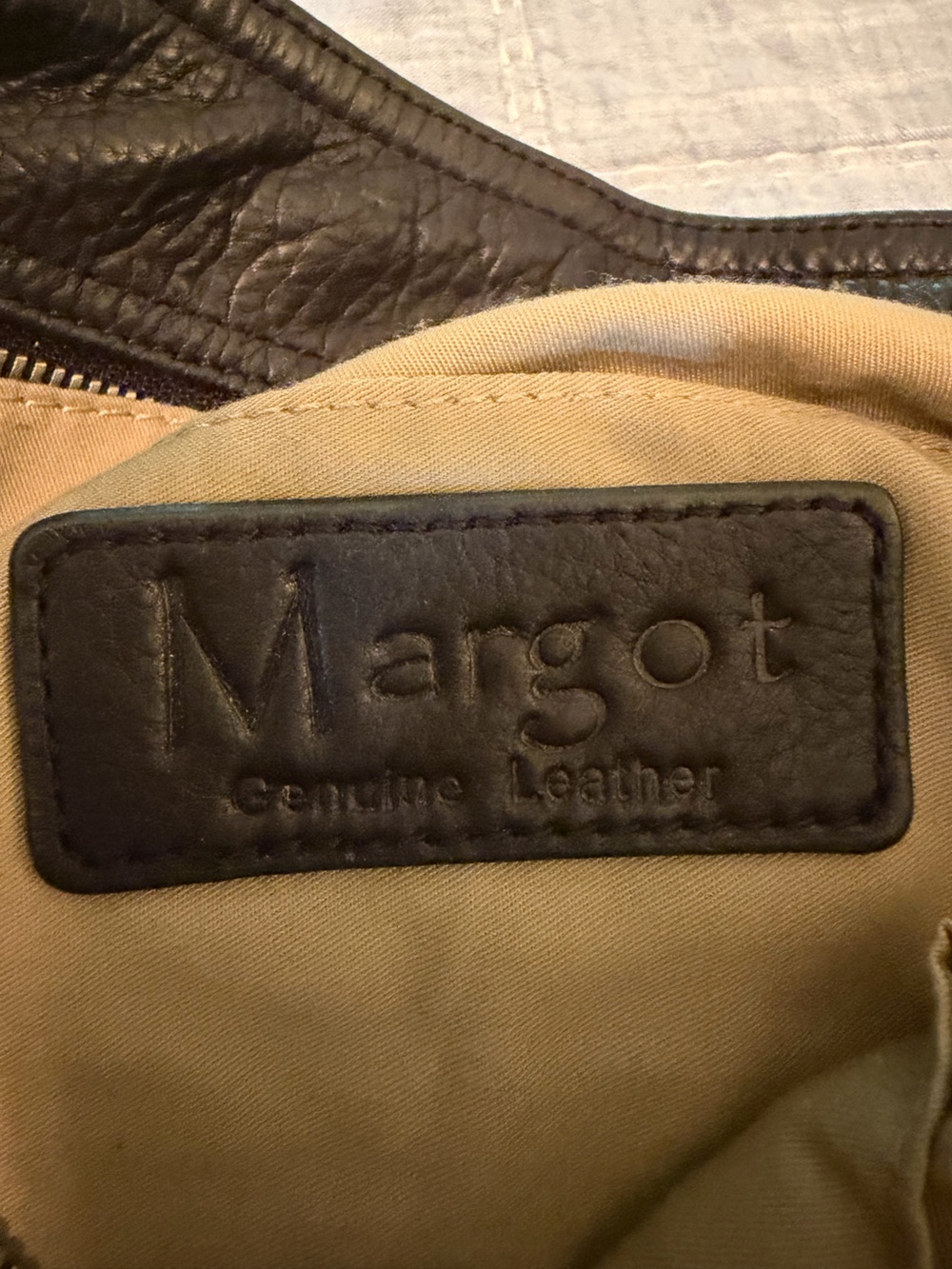 margot Black Leather Crossbody Bag with Front Zip - Picture 4 of 4